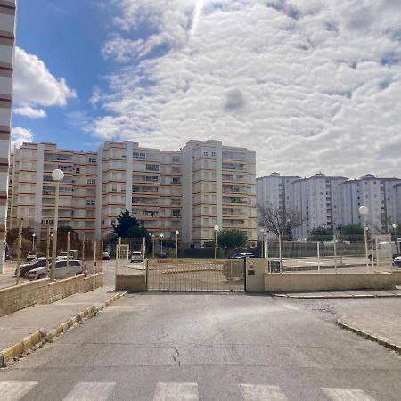 Apartamento Valdemar Playa - Wifi & Aparcamiento El Puerto de Santa Maria Luaran gambar