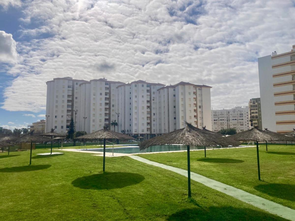 Apartamento Valdemar Playa - Wifi & Aparcamiento El Puerto de Santa Maria Luaran gambar