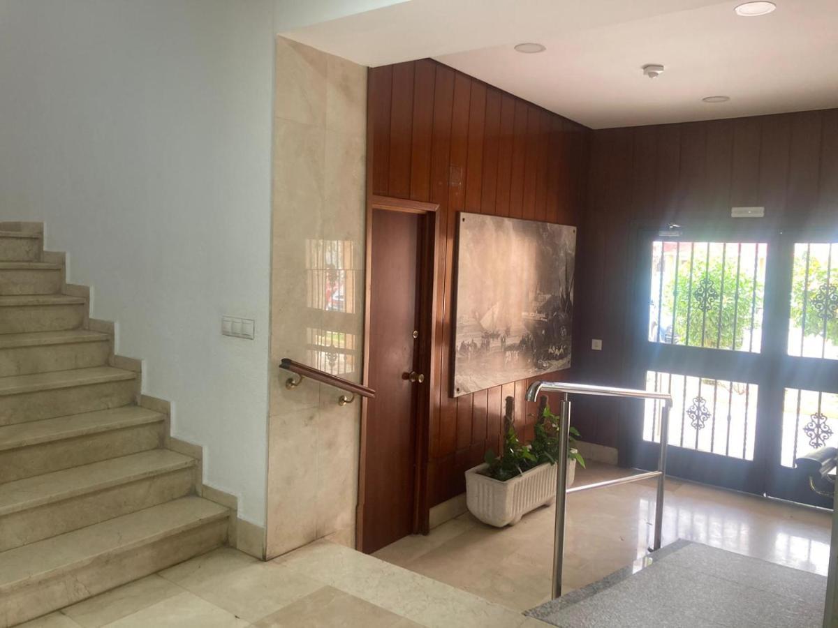 Apartamento Valdemar Playa - Wifi & Aparcamiento El Puerto de Santa Maria Luaran gambar