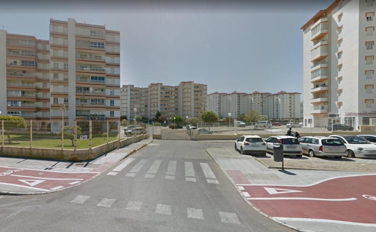 Apartamento Valdemar Playa - Wifi & Aparcamiento El Puerto de Santa Maria Luaran gambar
